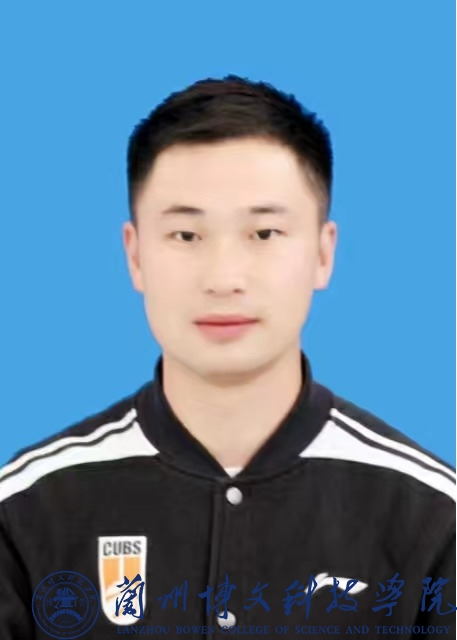 毛翔宇